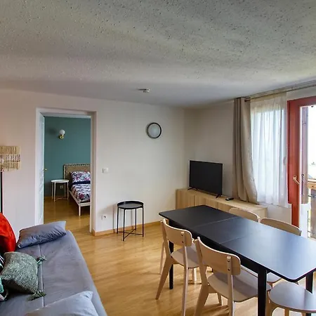 Apartment Vue Lac Leman & Piscine - Parking Free - Confort Appart 6 Pers *
